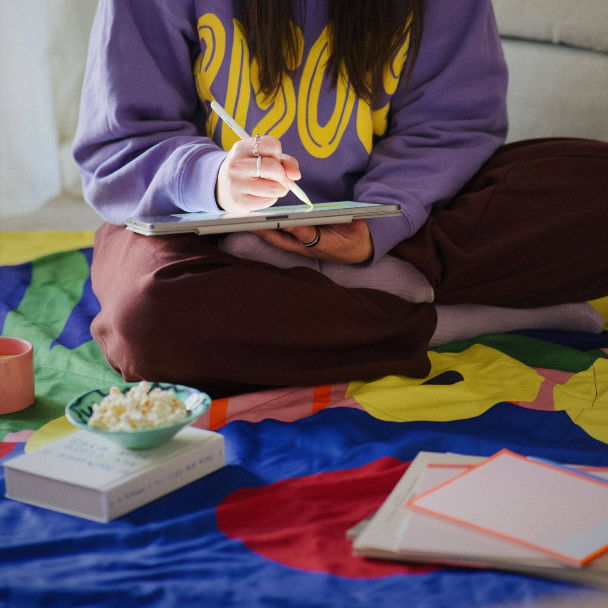 VOITED Compact Picnic & Beach Blanket - Bucket Full Of Sunshine Blankets VOITED 