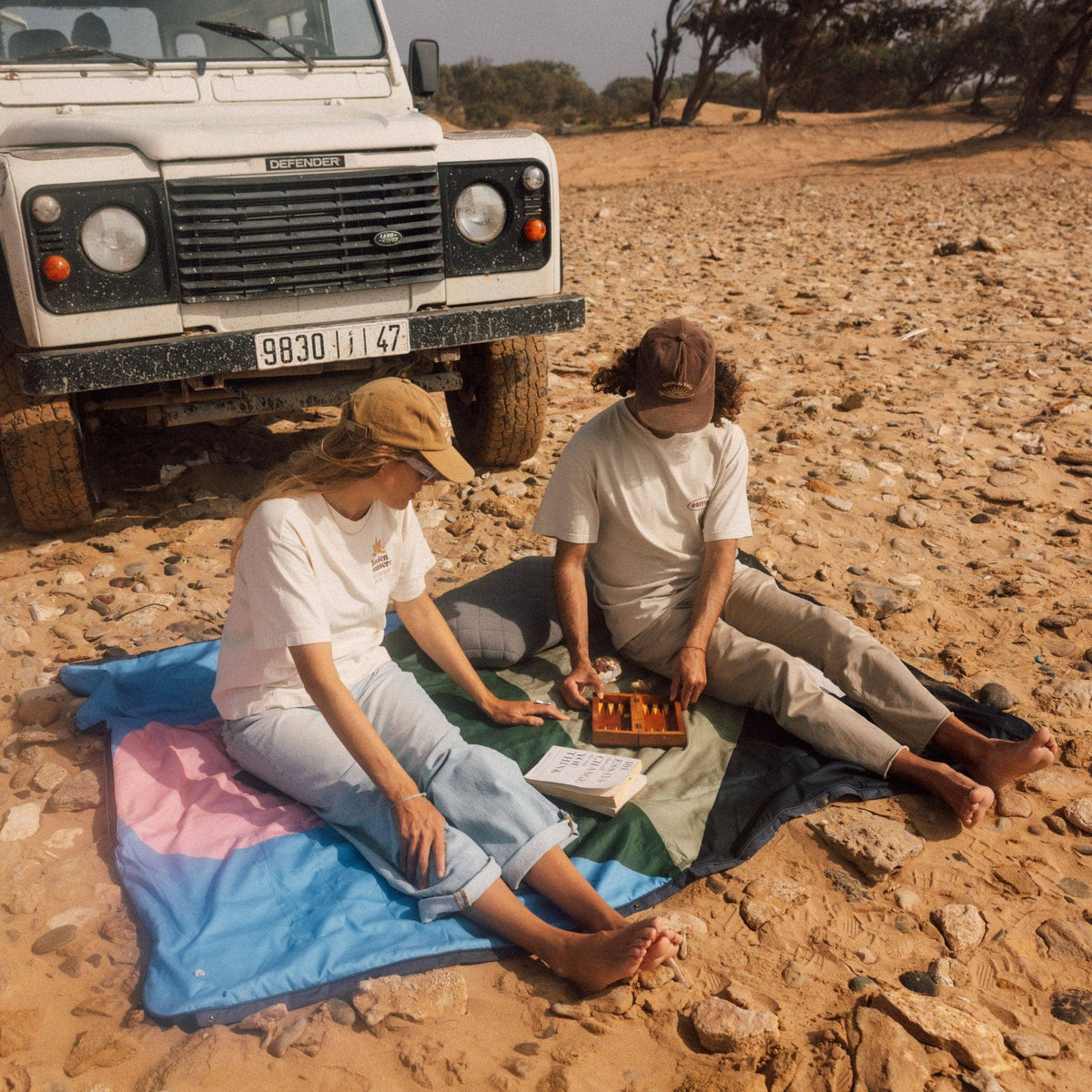 VOITED Compact Picnic & Beach Blanket - Dawntrail Blankets VOITED 