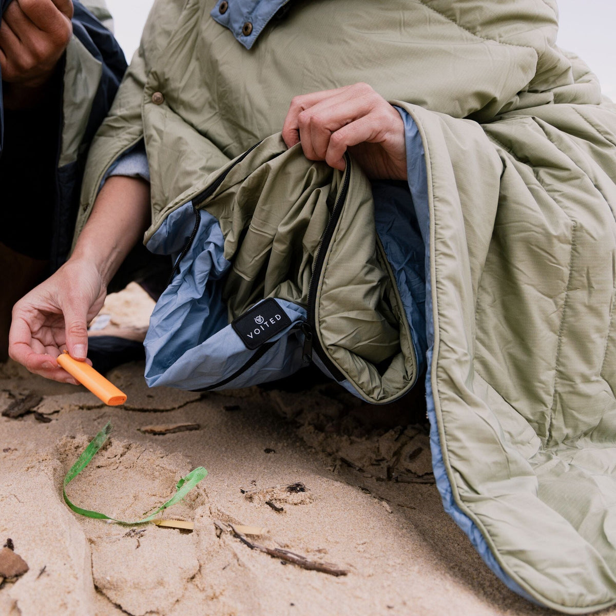 VOITED Recycled Ripstop Travel Blanket - Olive/Mountain Spring Blankets VOITED 