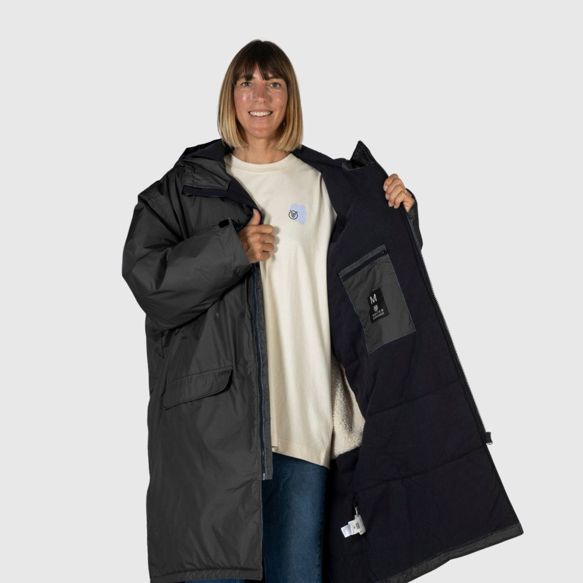 VOITED 3rd Edition Outdoor Changing Robe & Drycoat for Surfing, Camping, Vanlife & Wild Swimming - Black Changewear VOITED 