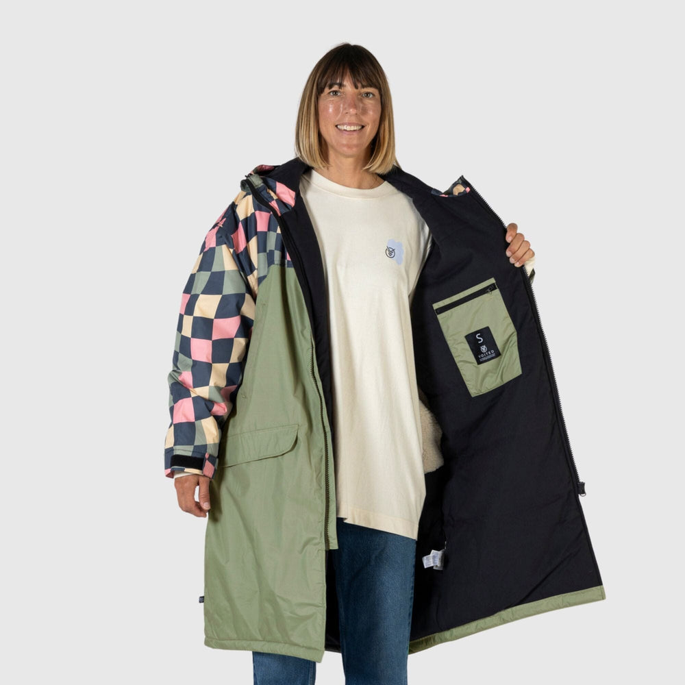 VOITED 3rd Edition Outdoor Changing Robe & Drycoat for Surfing, Camping, Vanlife & Wild Swimming - Wavecheck