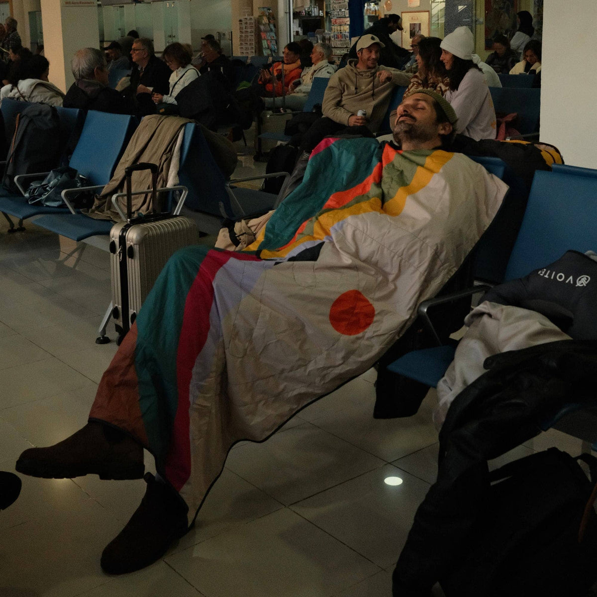 VOITED NeckPack™ Travel PillowBlanket™ - Mystic Ridge Blankets VOITED 