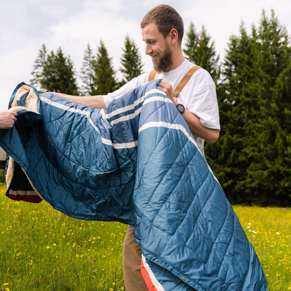 
VOITED Couverture de camping Queen CloudTouch® intérieur/extérieur - Camp Vibes Two
